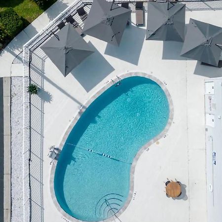 Golden Isles Inn & Suites Brunswick Esterno foto