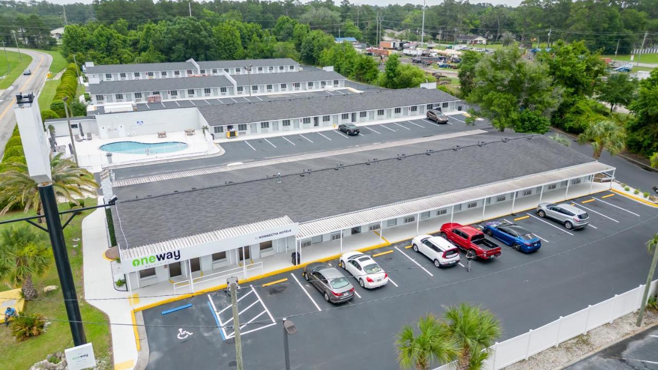 Golden Isles Inn & Suites Brunswick Esterno foto