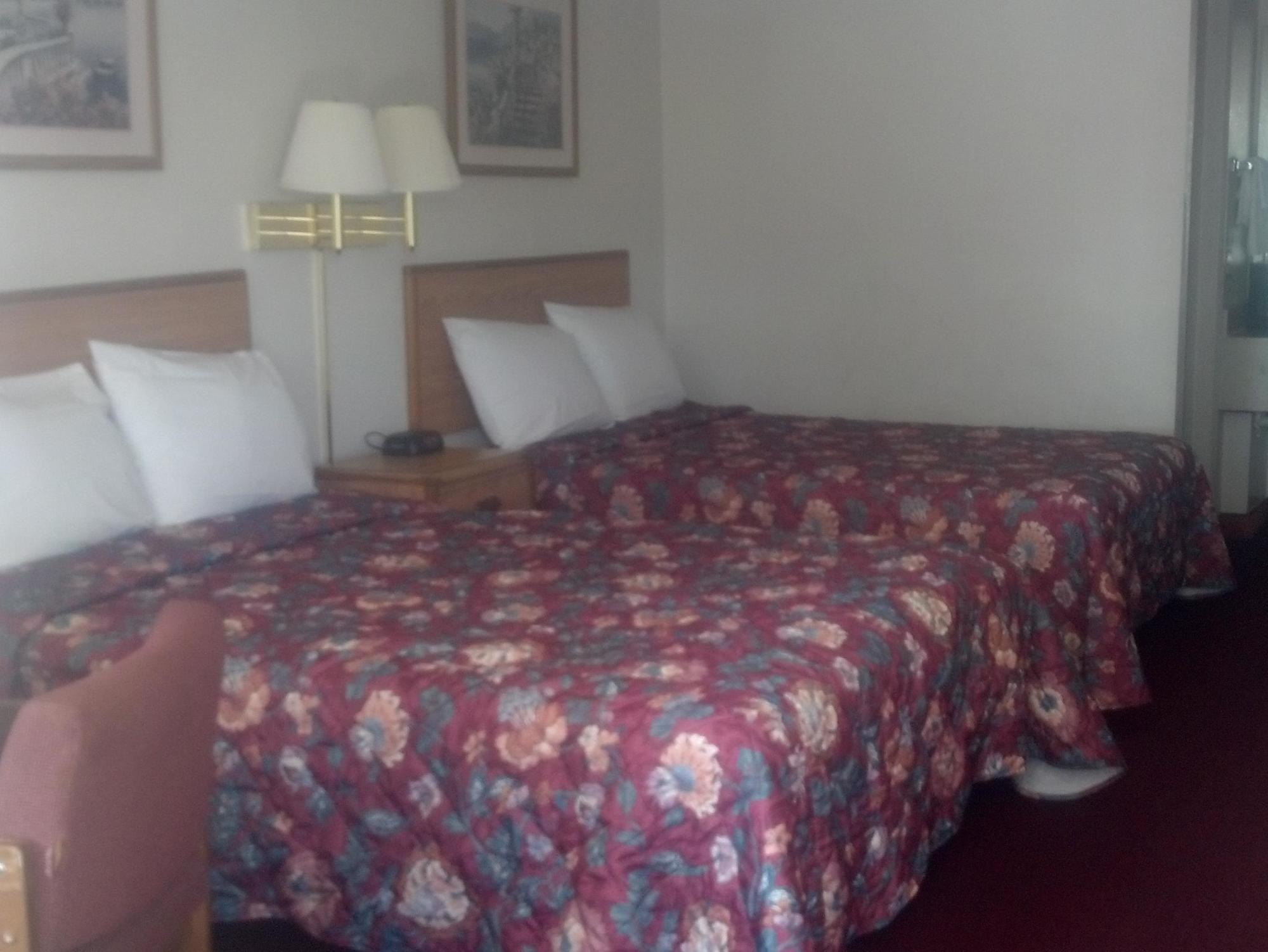 Golden Isles Inn & Suites Brunswick Esterno foto